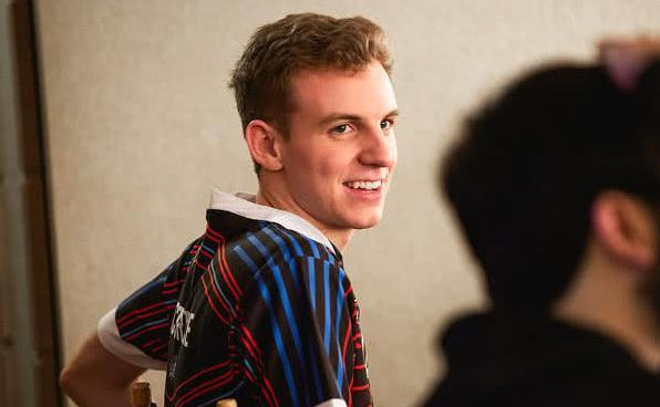 九游-关于TheShy在C9比赛中出色防守，比分优势明显引发热议！的信息