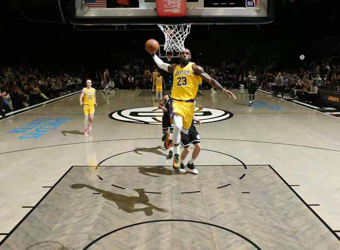 九游- 詹姆斯关键节点赛事规则更新,湖人带队取胜了吗 