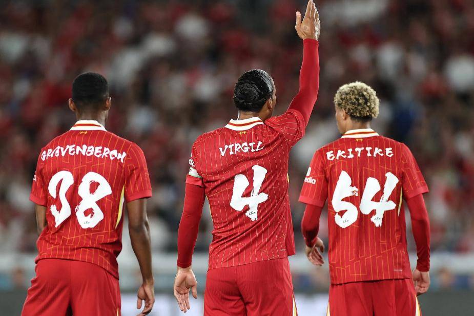 九游-Rookie在阿森纳比赛中赛事规则更新，惊险取胜引发热议！的简单介绍